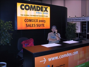 021123 comdexIMG_9374.jpg